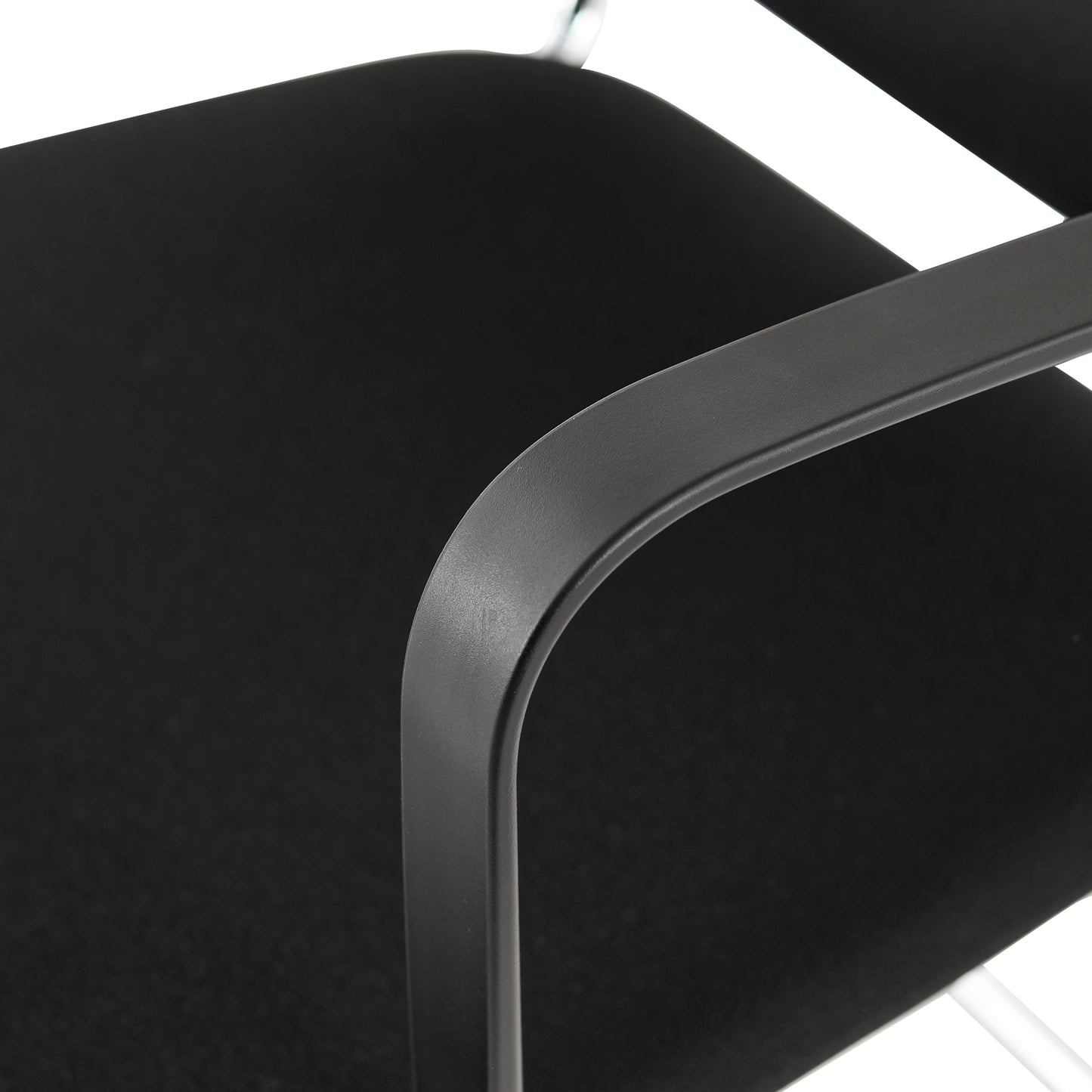 TUNE U SHAPE CHAIR | Nurus