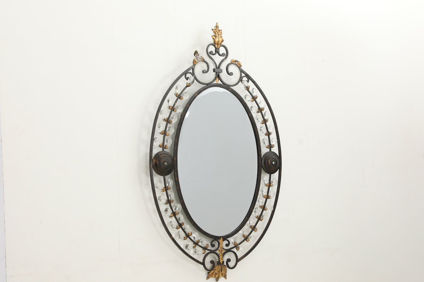 مرآة الارتفاع: 55 سم × العرض: 34 سم