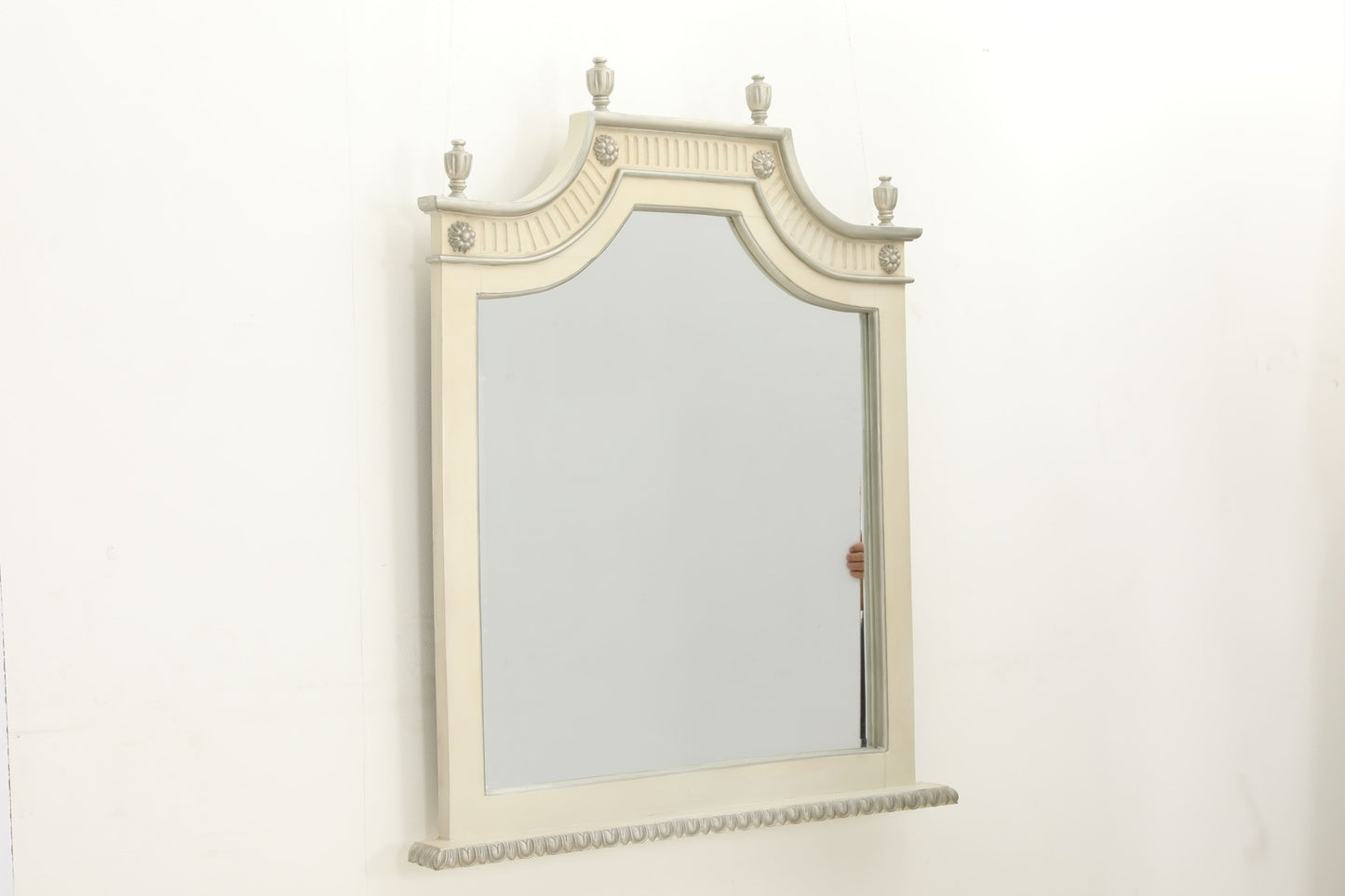 مرآة بوفيه طعام بيلي: لون عاجي نهائي