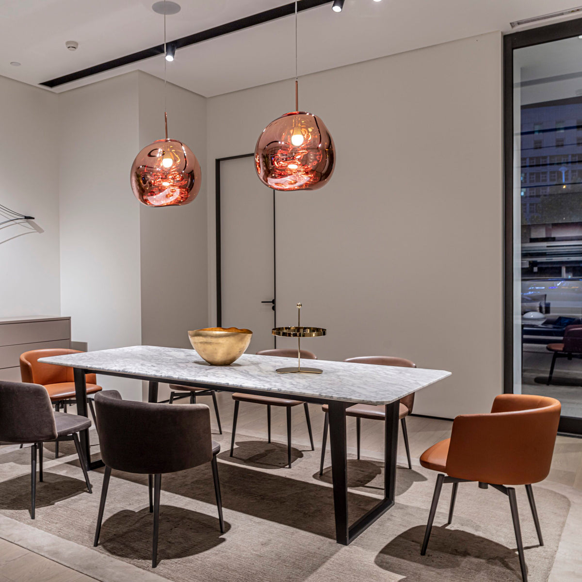 VERGE DINING TABLE & BALLET SWIVEL DINING CHAIR