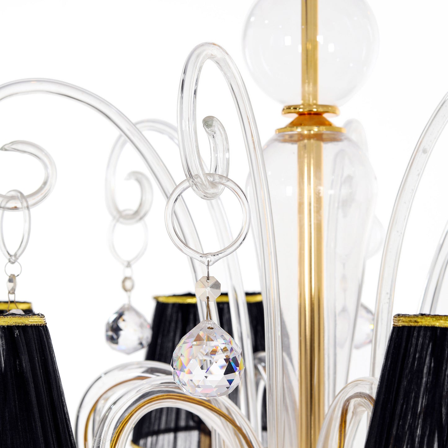 دانة الثريا الذهب | المعرض