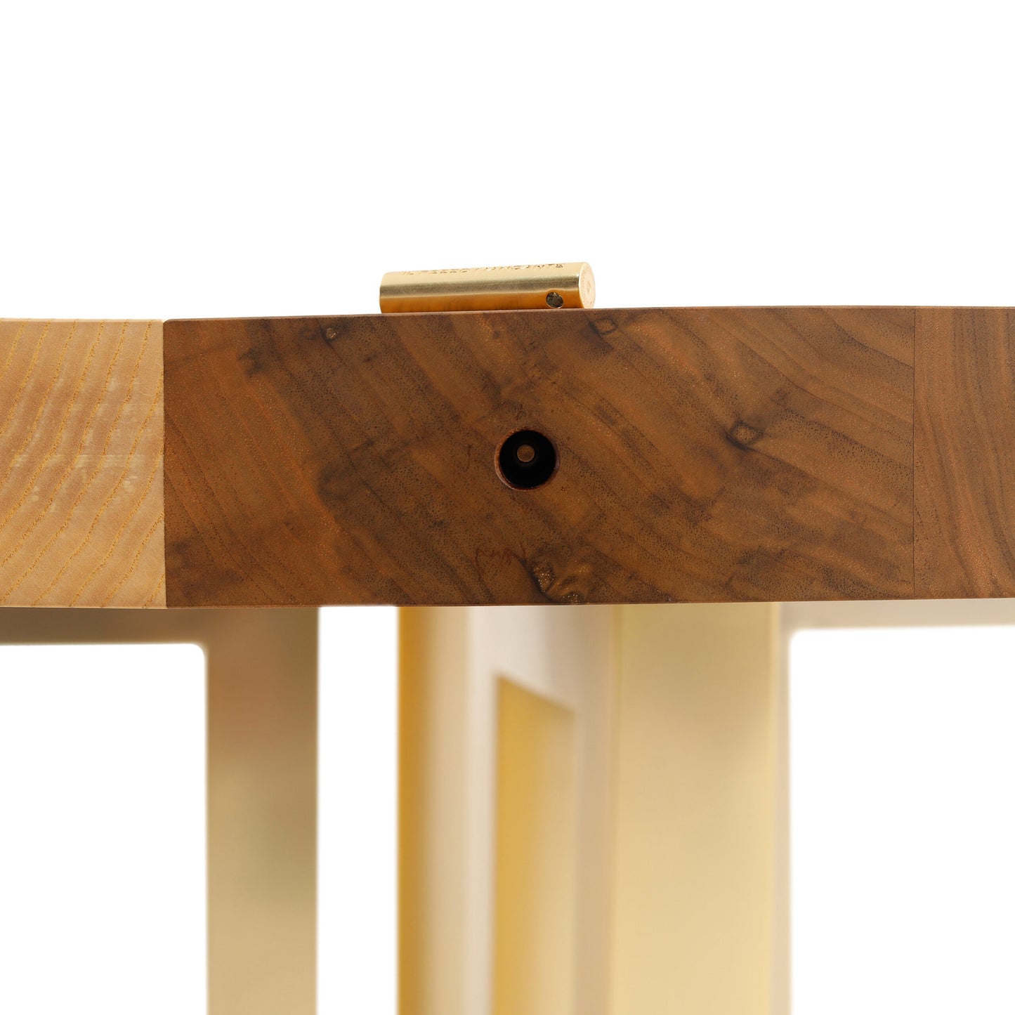 Il Pezzo 6 Round Table - Custom made | Gallery Design