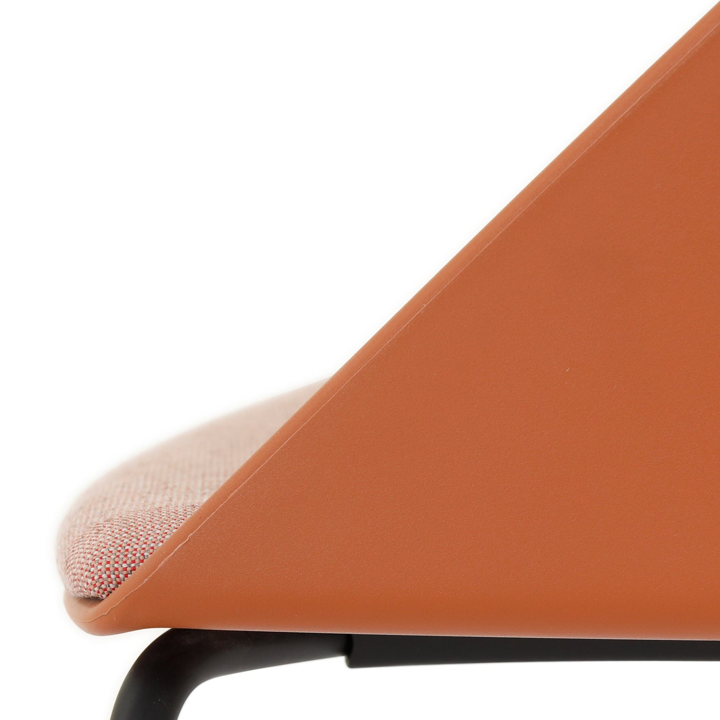 Cila Armchair | Arper