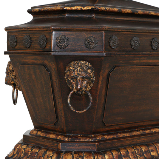 Box with bird cover & Lion head | The Gallery