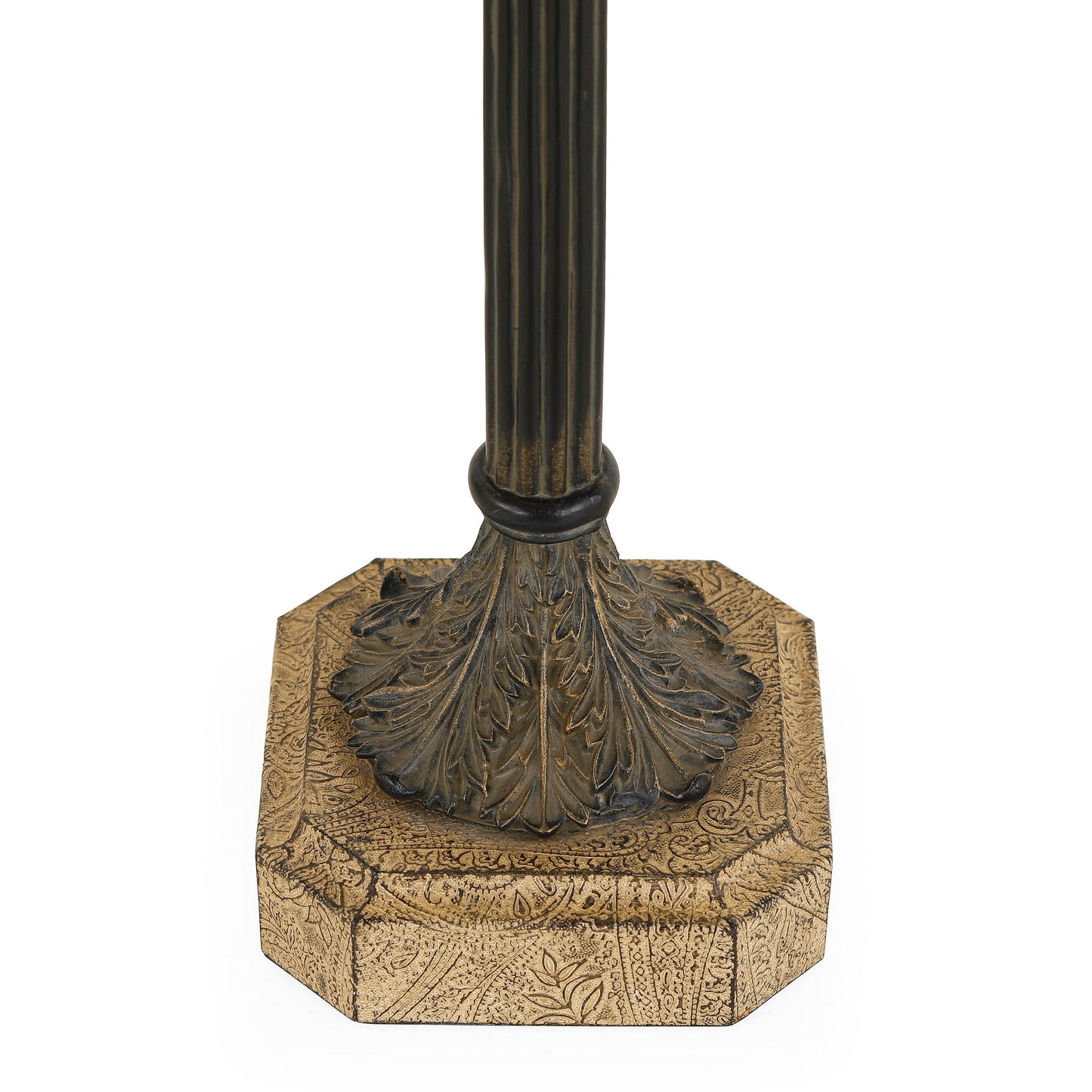 حامل شموع 8 عرض × 6 عمق × 22 ارتفاع (مجموعة من قطعتين)