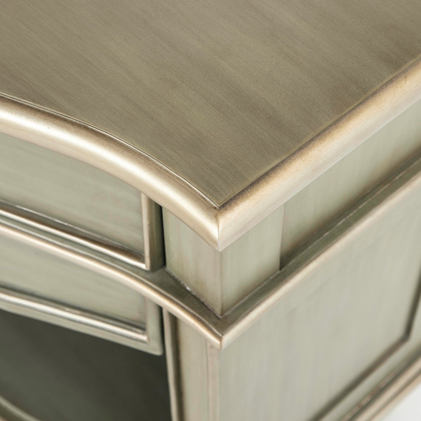 منضدة لويزا الليلية