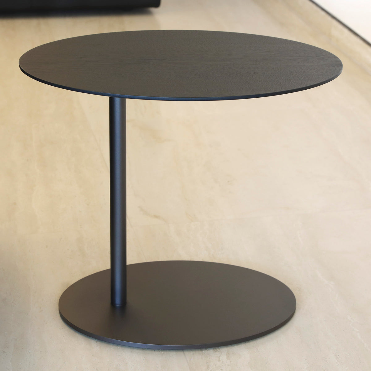PEBBLE SIDE TABLE