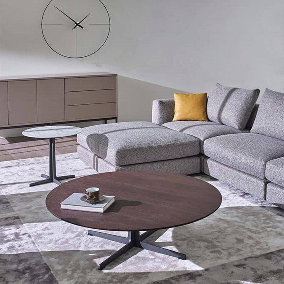 VARY COFFEE TABLE