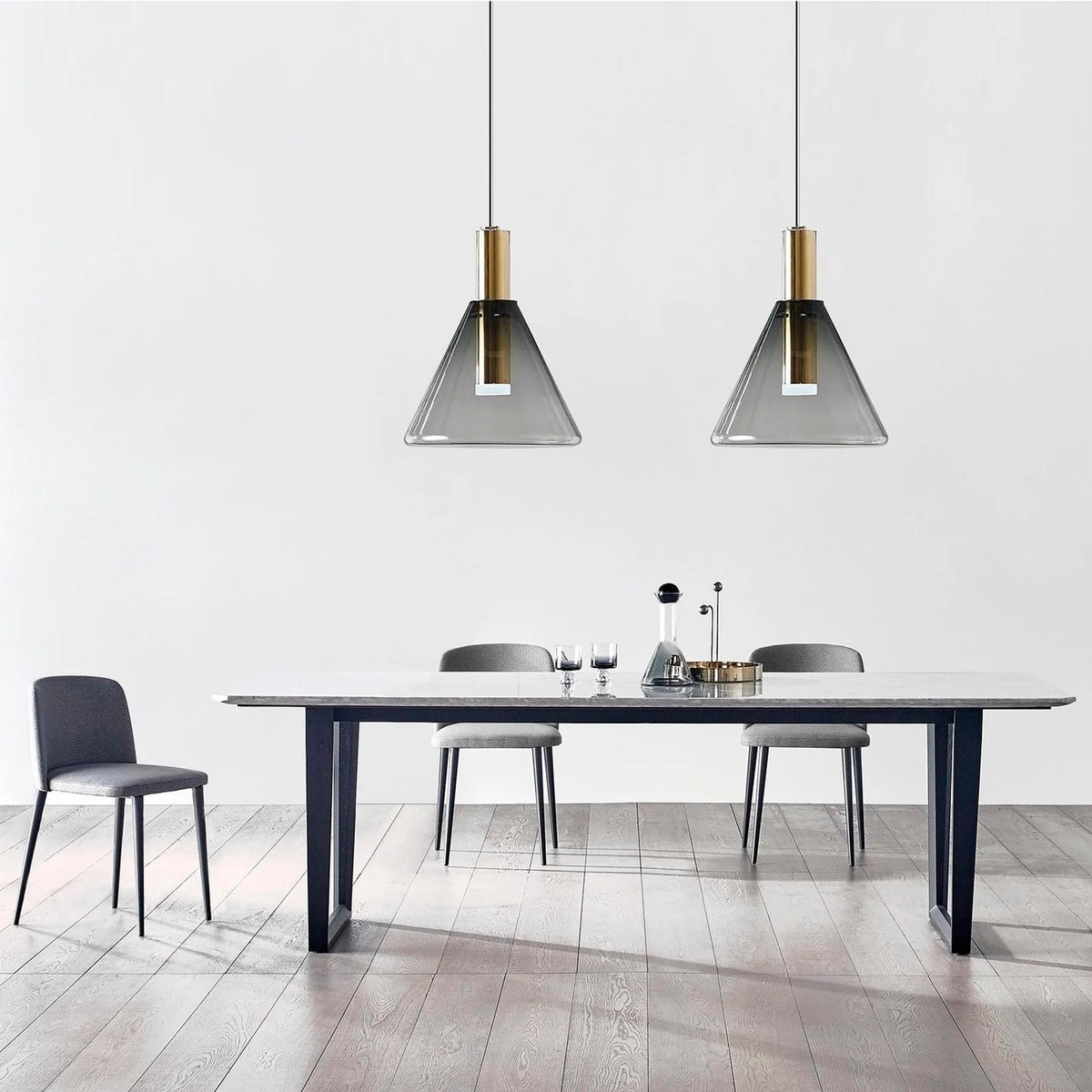 VERGE DINING TABLE & BALLET SWIVEL DINING CHAIR
