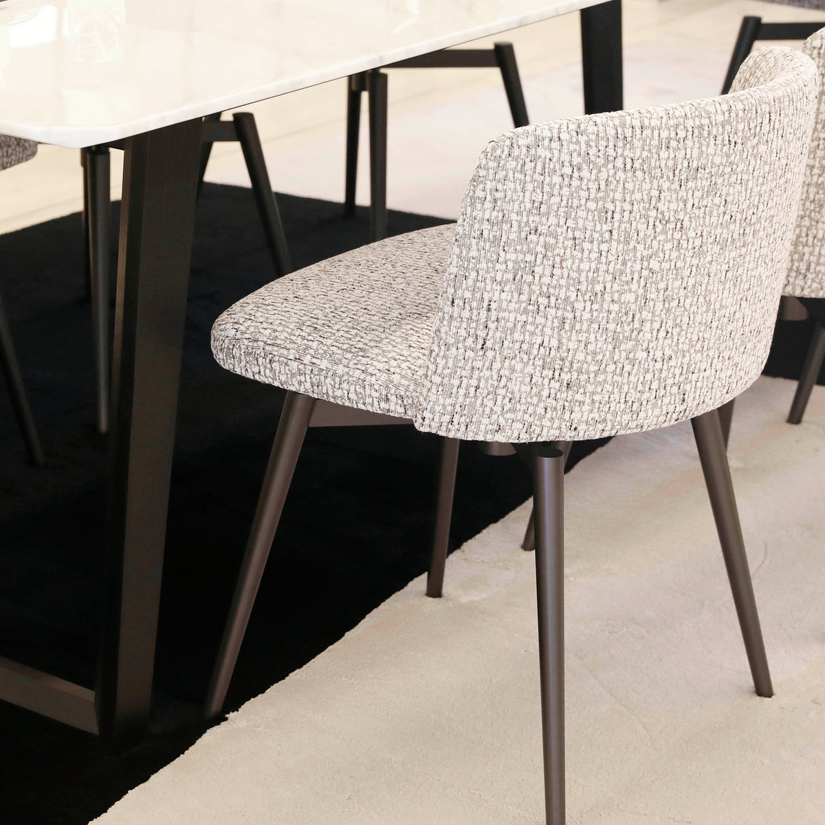VERGE DINING TABLE & BALLET SWIVEL DINING CHAIR