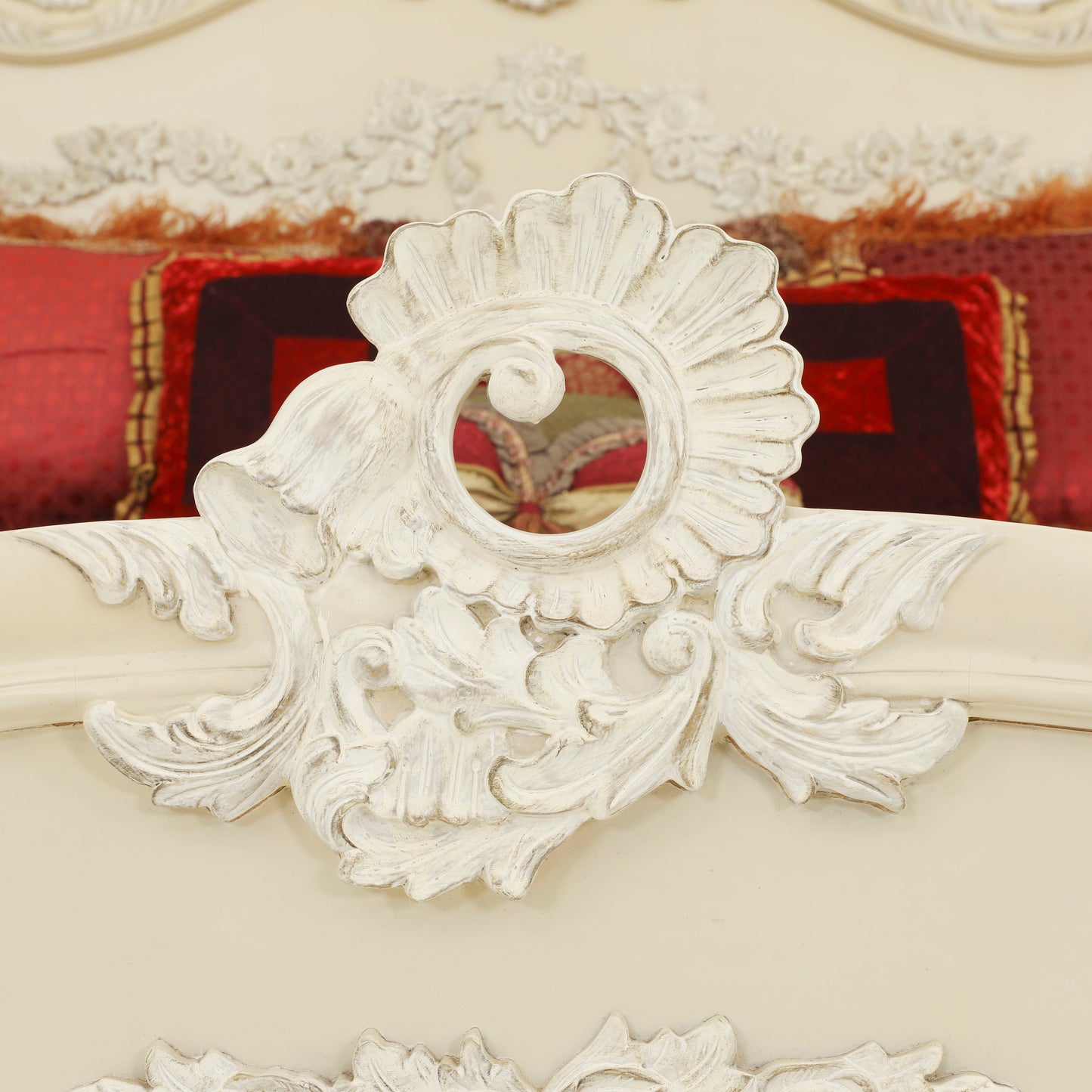 EMILE KING BED ROOM WHITE DISTRESSED ON CARVING