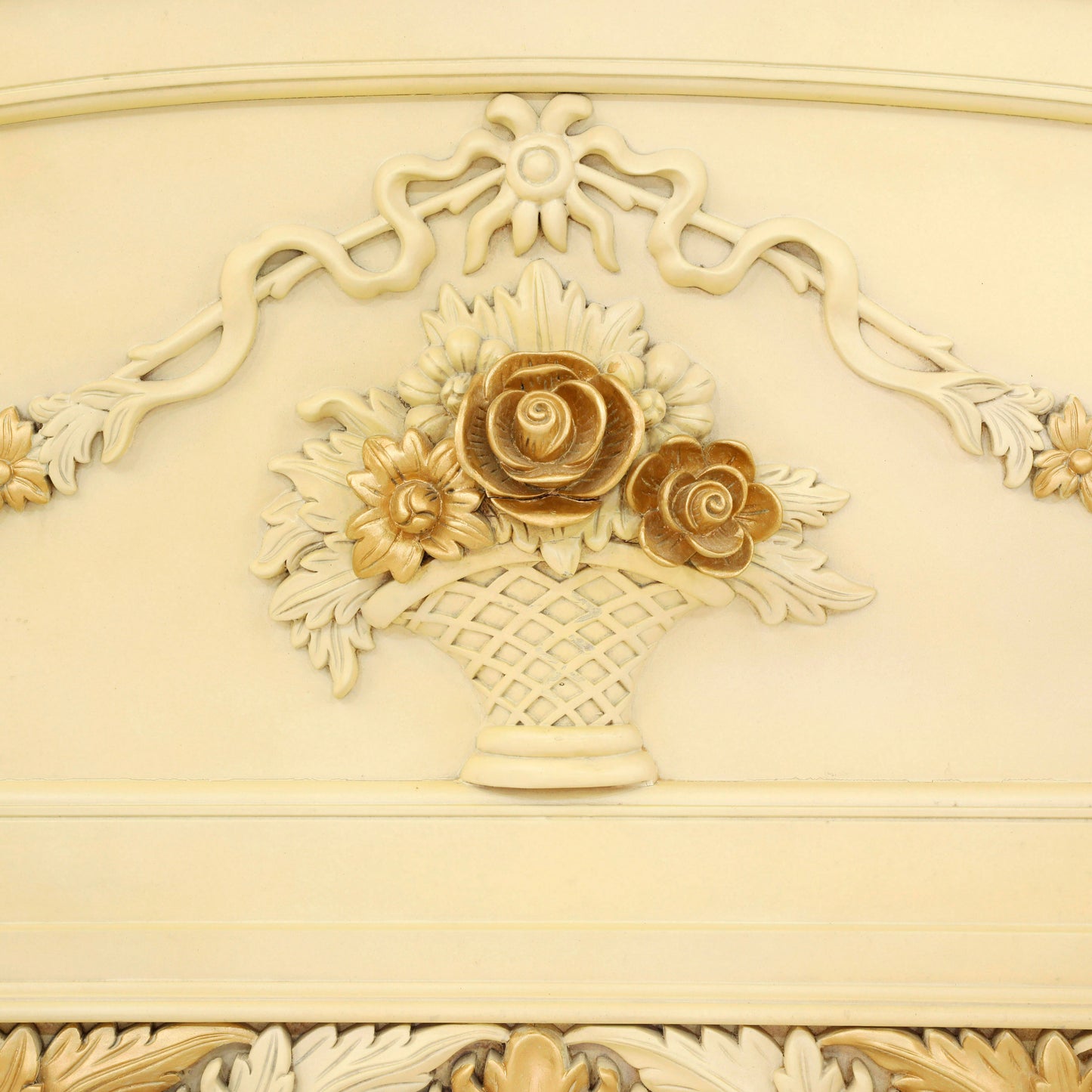 LEONERE KING BED ROOM WHITE WITH GOLD