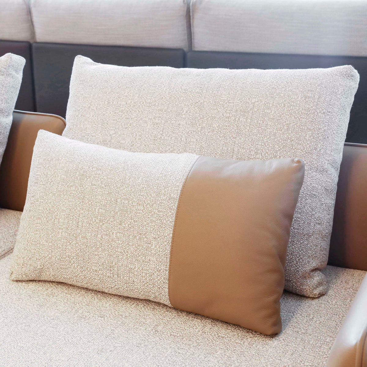 ELAN(NEW) LAF SOFA.