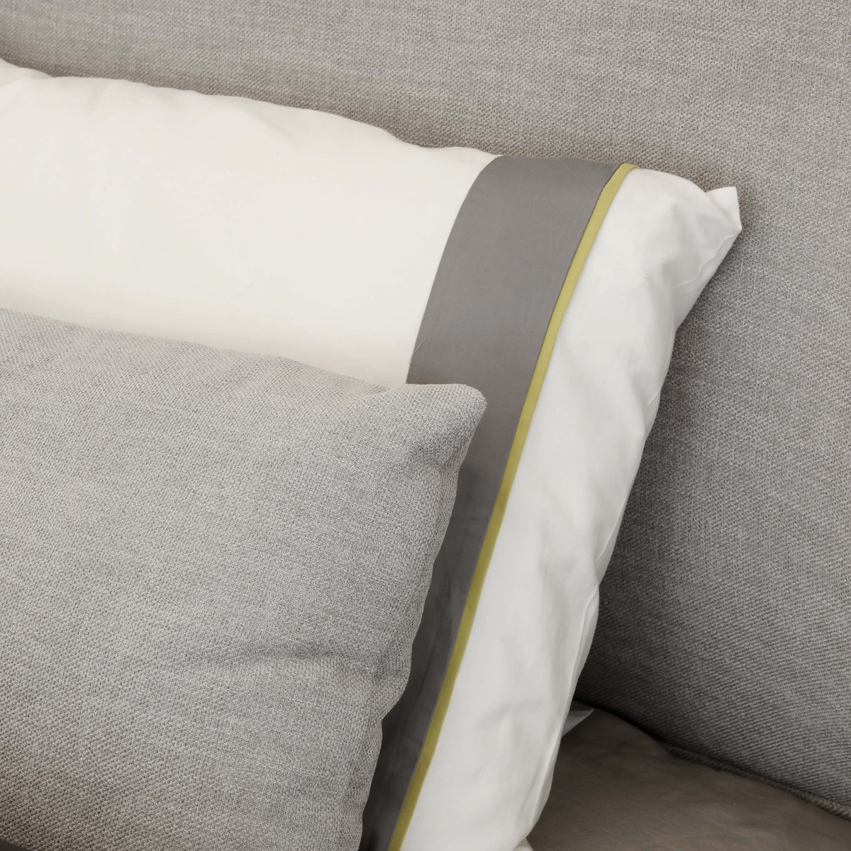 MELODY BED
