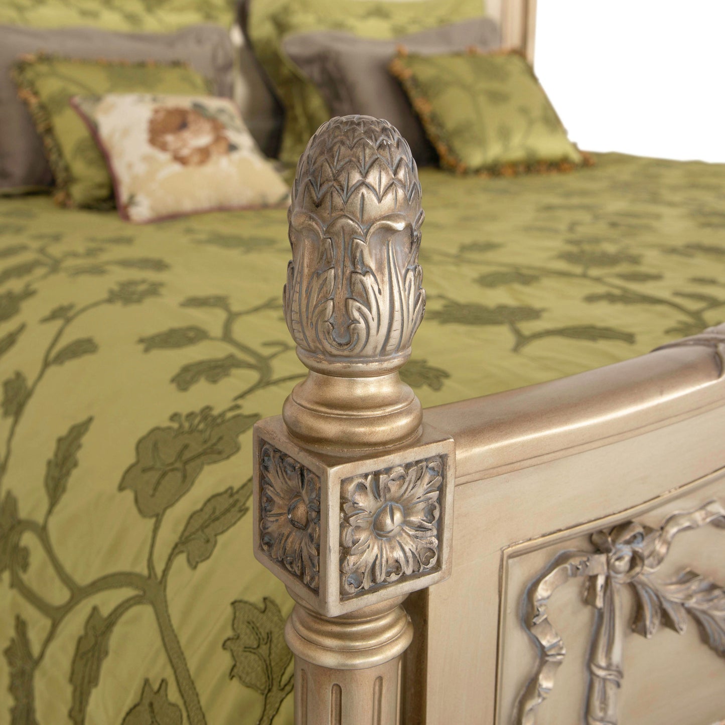 Lenore King Bedroom Set | Bed Room